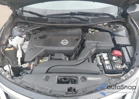 2015 Nissan Altima 2.5 S z USA, uszkodzony, nr VIN 1N4AL3APXFC421763